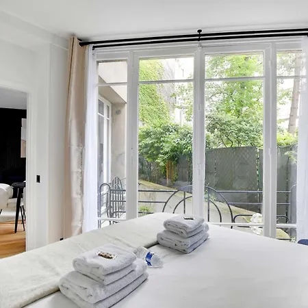 Appartamento Magnificent 2bd-4p - Eiffel Tower Parigi